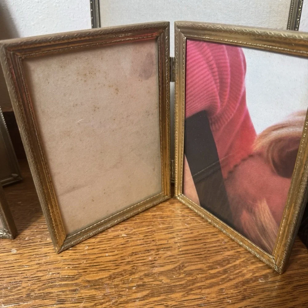 Lot of 7 Vintage Metal Photo Frames 8x10 5x7 Folding Double Gold Tone